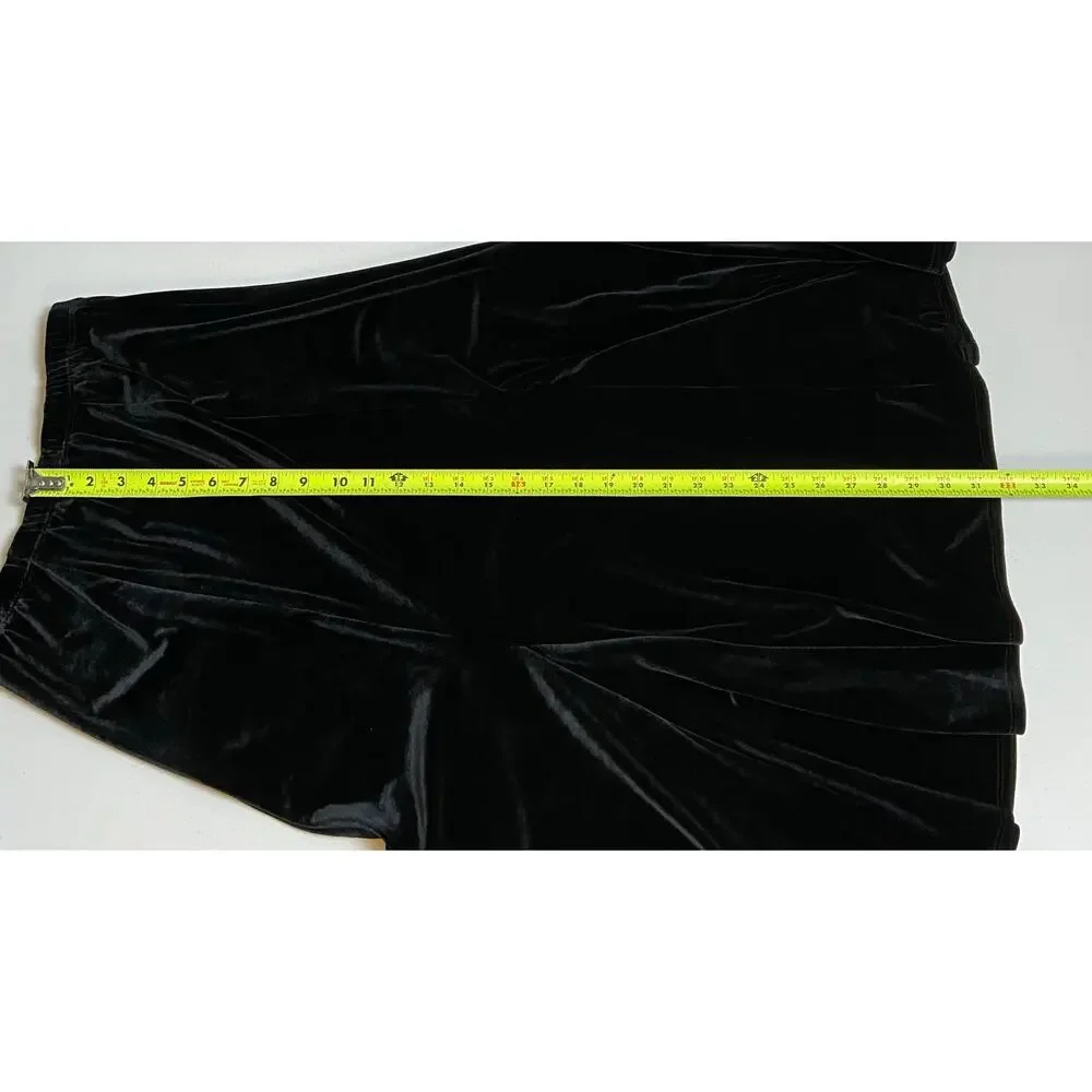 Chico's Women's Black Velvet Stretch Gored Hem Midi Skirt Size Small
